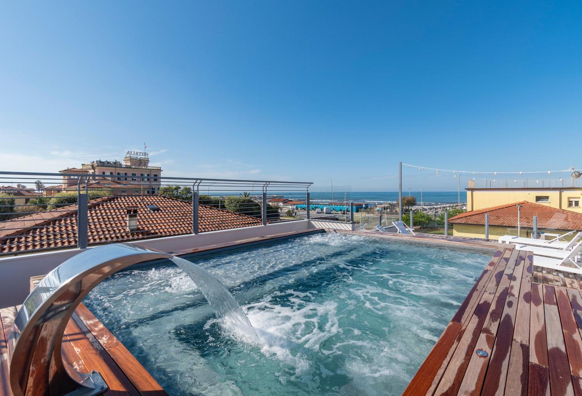 Residence Stella Marina di Massa Exterior foto